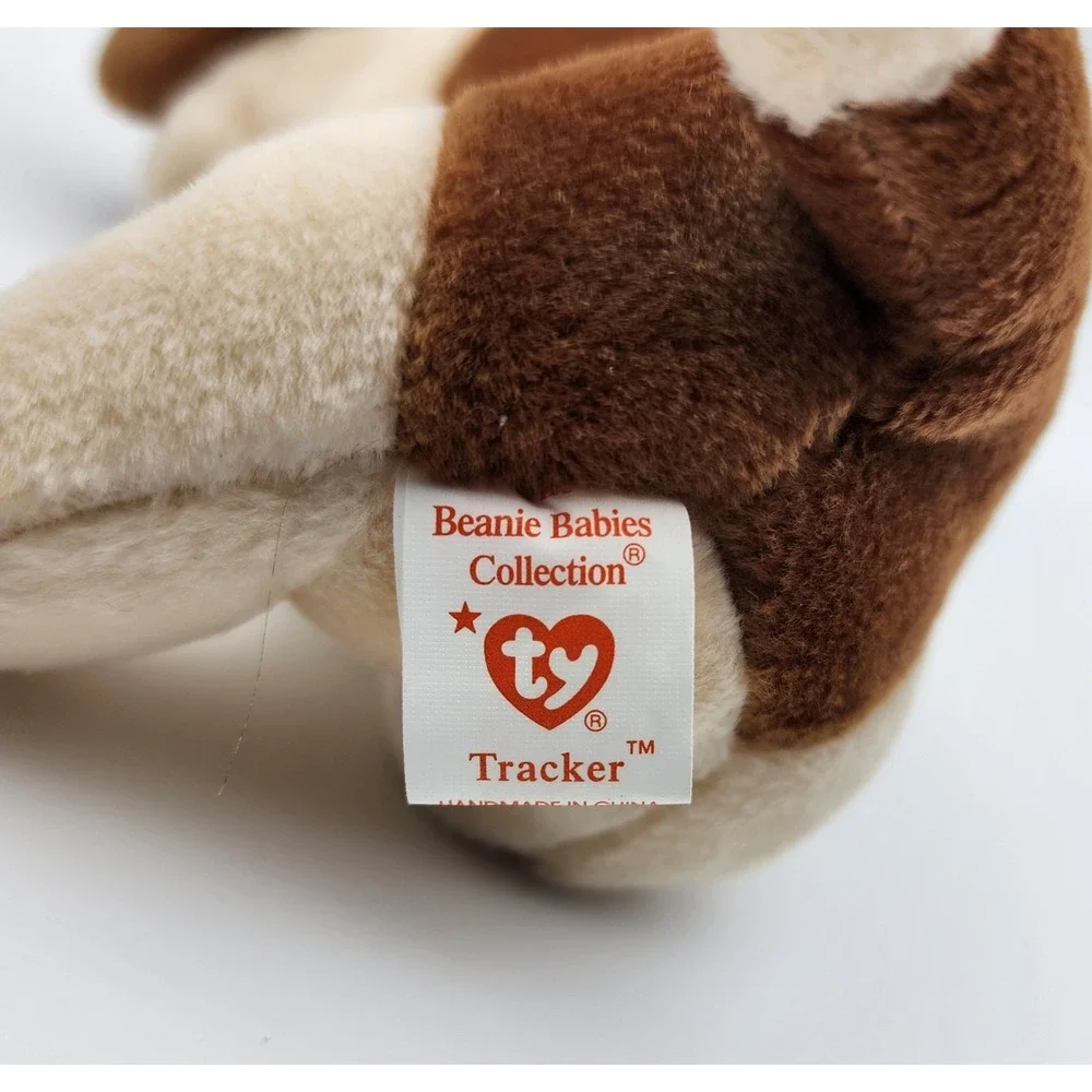 Ty Beanie Baby Tracker‎ the Dog DOB June 5, 1997 SO CUTE
